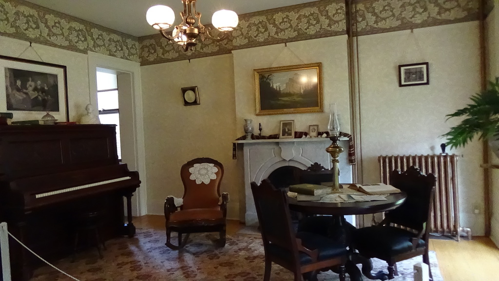 Highlights Of The Tour – National Susan B. Anthony Museum & House